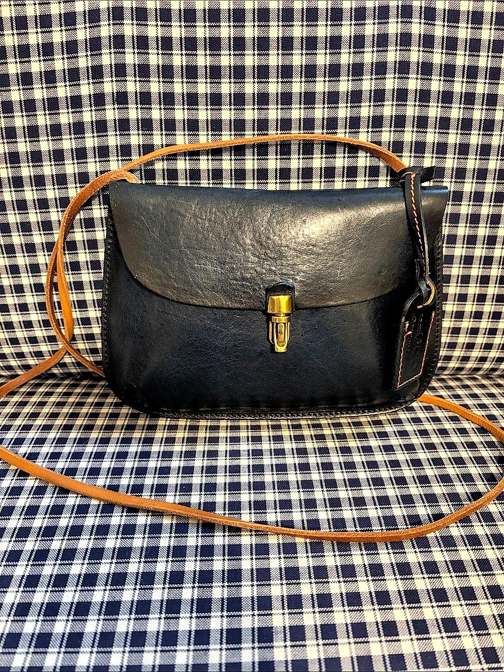 Old trend leather Crossbody Bag in Black & Brown Like New